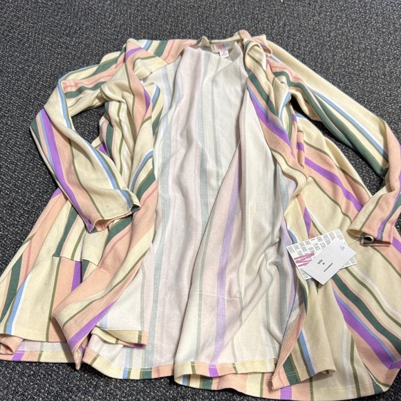 LuLaRoe Sweaters - Lularoe Caroline striped cardigan M // 071850
